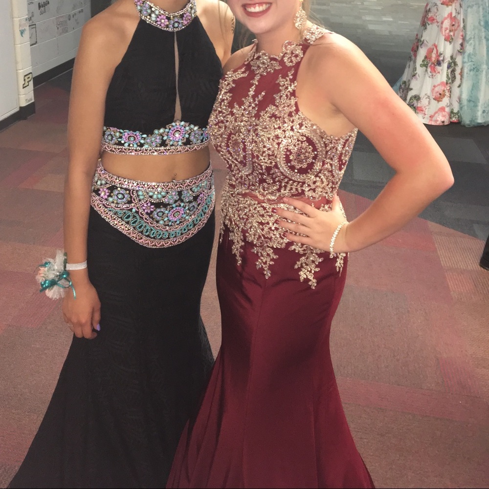 Burgundy Maroon prom gold gown petite 4 6